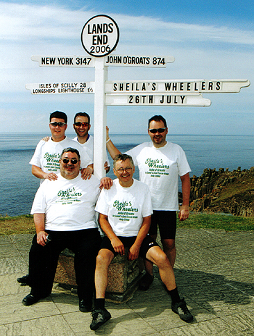http://www.sheilaswheelers.co.uk/pics/misc/team_finished.jpg